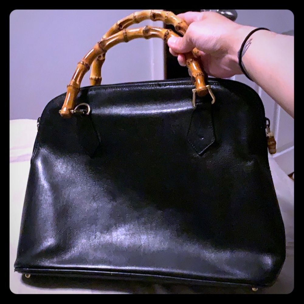 🔥Authentic GUCCI leather handbag🔥